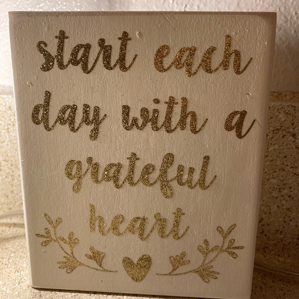 Home decor - Picture 4 of 6